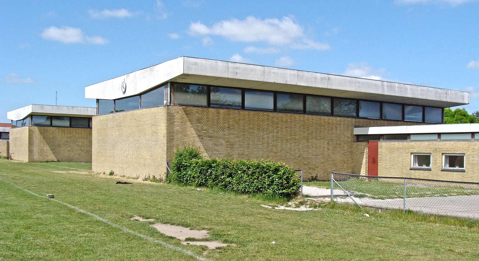 www.archipicture.eu Arne Jacobsen Nyager Elementary School